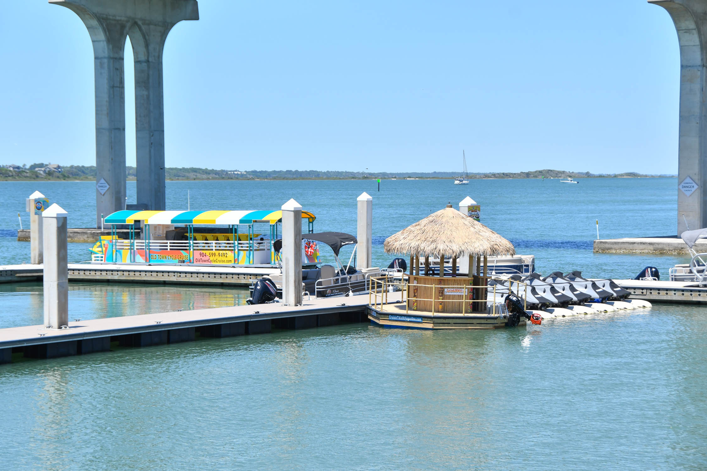 Vilano Beach Pier, cruising tikis, Old Town Cruises